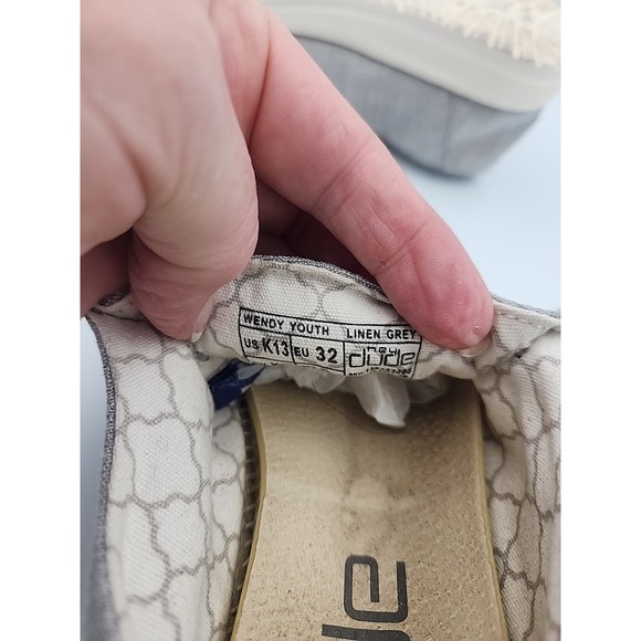 Youth Hey Dude  Wendy Linen Grey Shoe New Size 13 - Picture 7 of 7